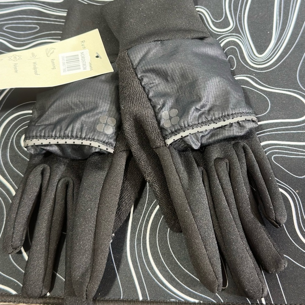 Sweaty Betty Black Gloves